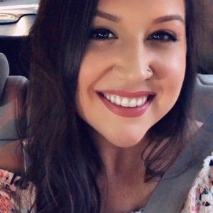 Meet your Posher, Maygen